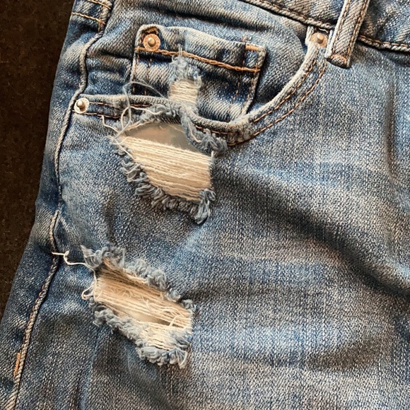 Garage light wash jean mini skirt - Picture 4 of 5